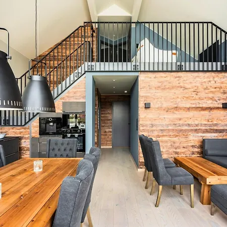 Mountain Panorama * Ballstad