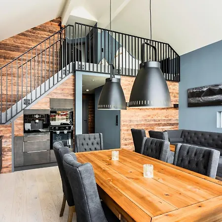 Mountain Panorama Ballstad