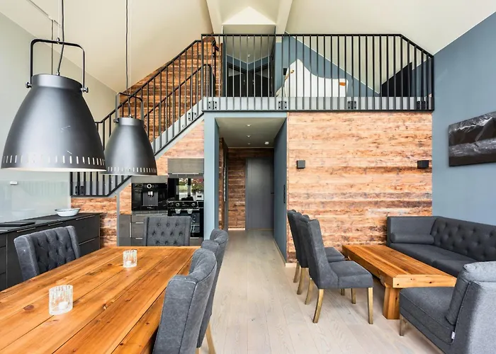 Mountain Panorama * Ballstad