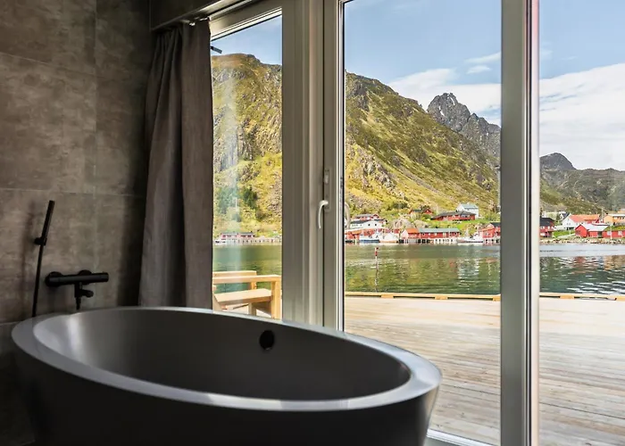 Semesterbostad Mountain Panorama Ballstad