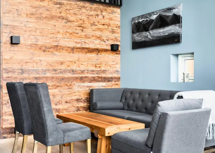 Mountain Panorama Ballstad