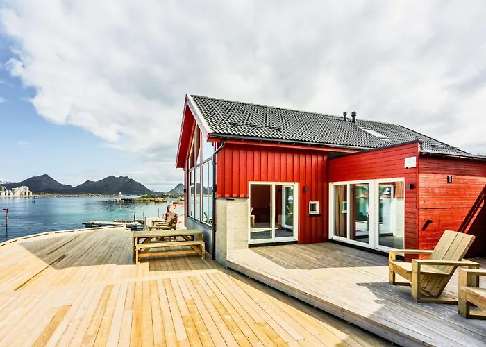 Mountain Panorama Ballstad